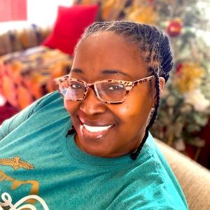 Meet your Posher, Denina